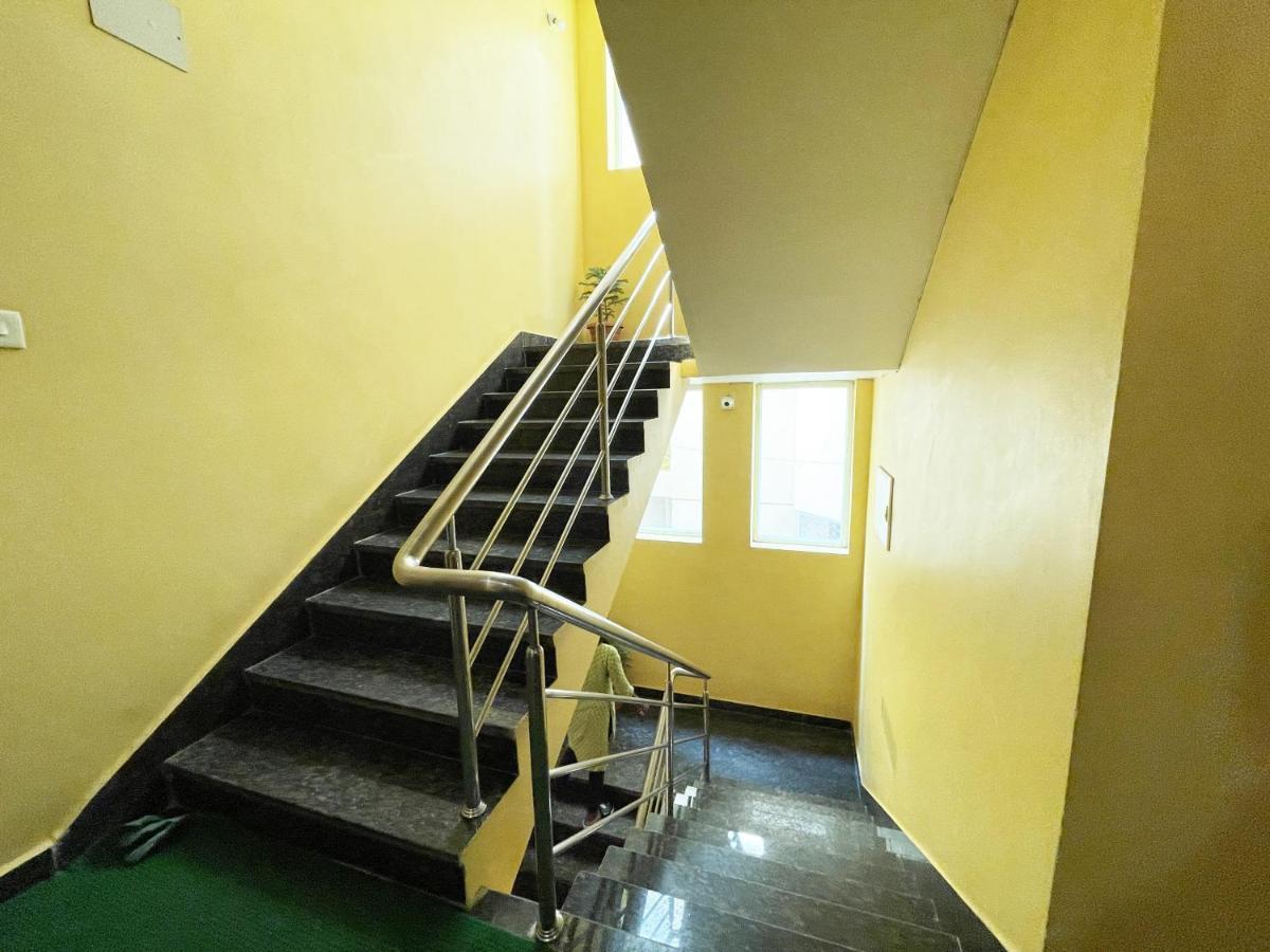 Hotel Golden Wave プリ エクステリア 写真