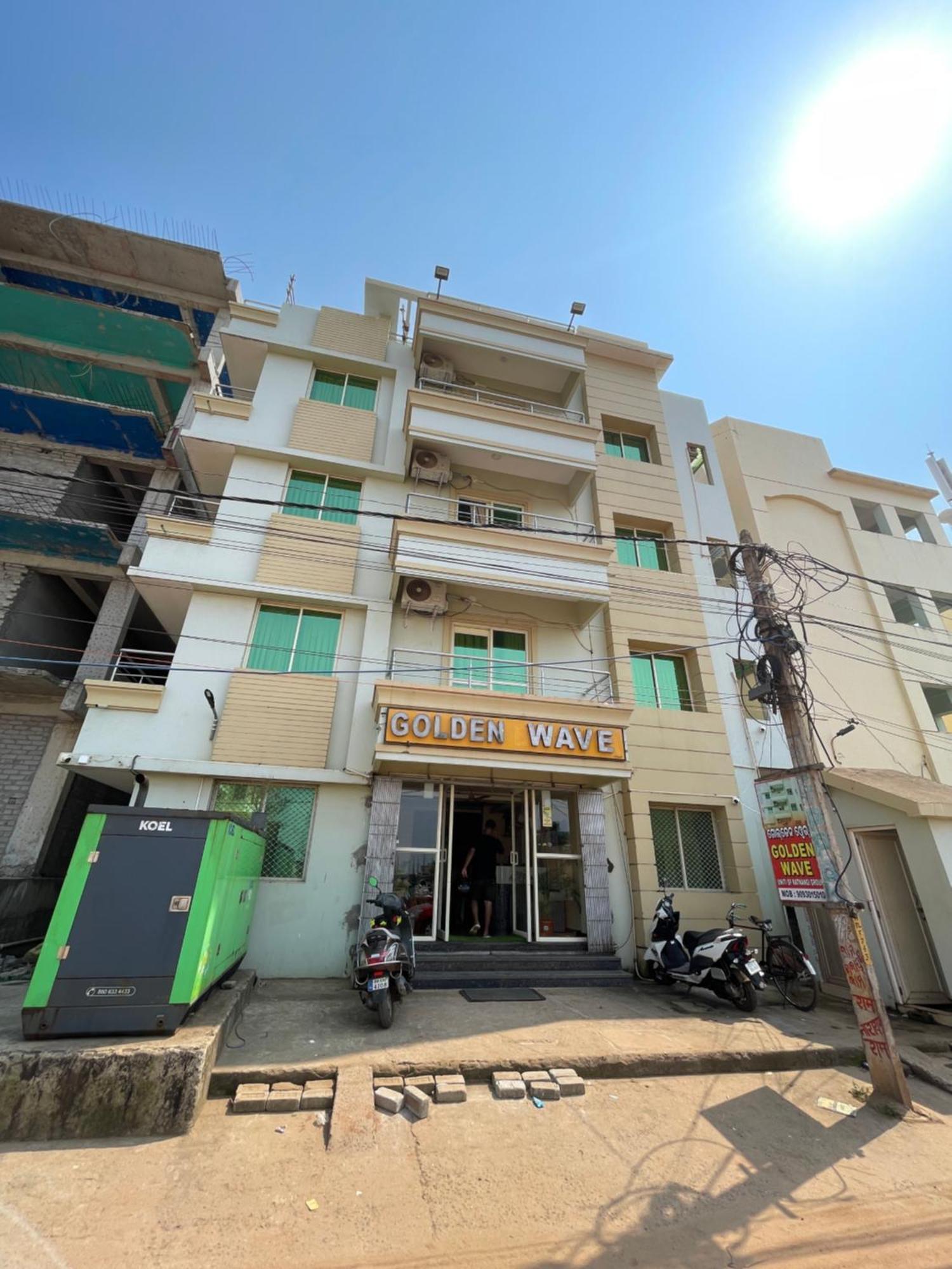 Hotel Golden Wave プリ エクステリア 写真